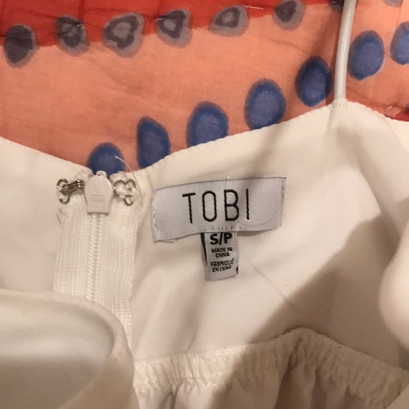 White Tobi top size small never worn - Picture 2 of 4